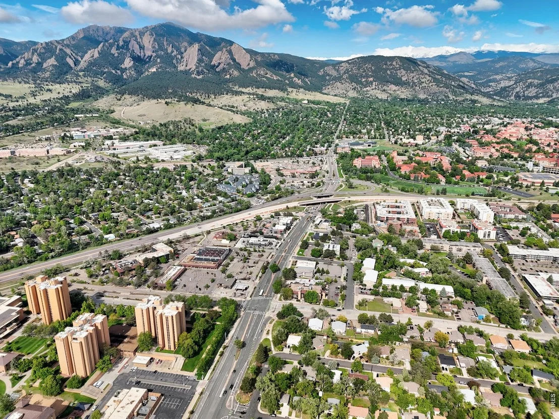 Photo of 2935 Baseline Rd