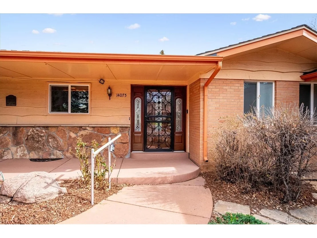 Photo of 14075 Crabapple Rd