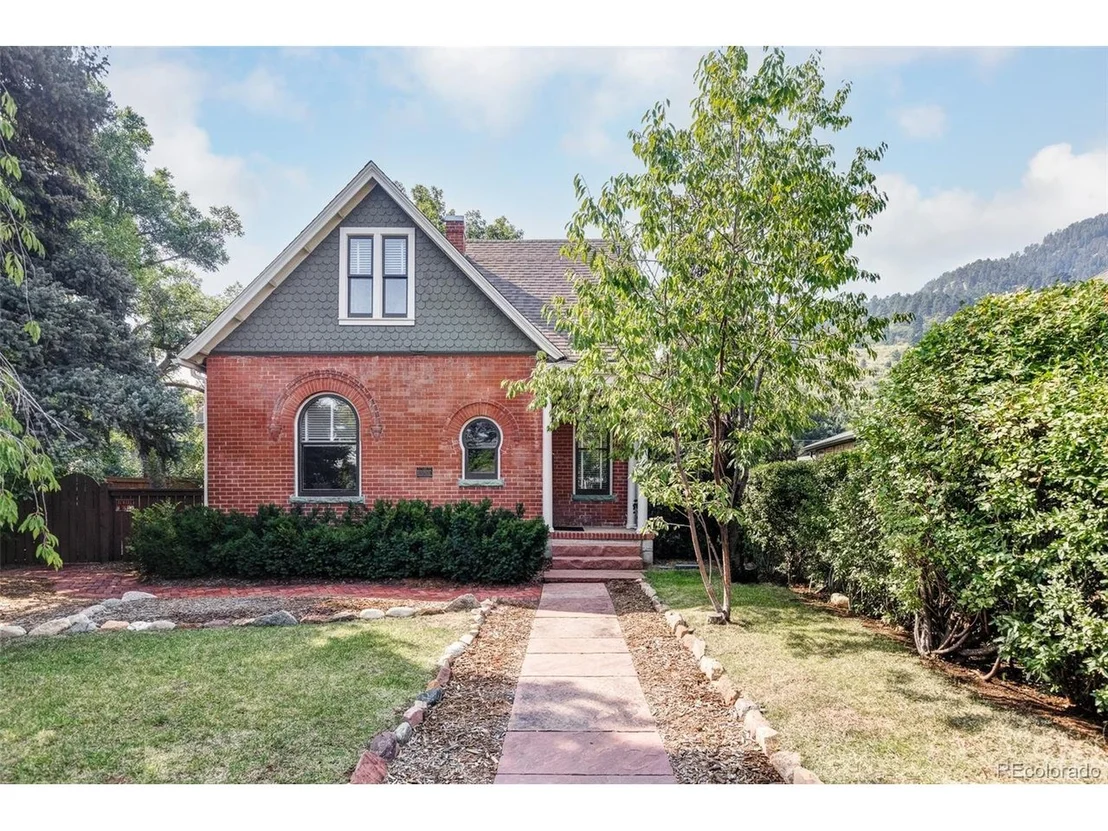 Photo of 440 Arapahoe Ave
