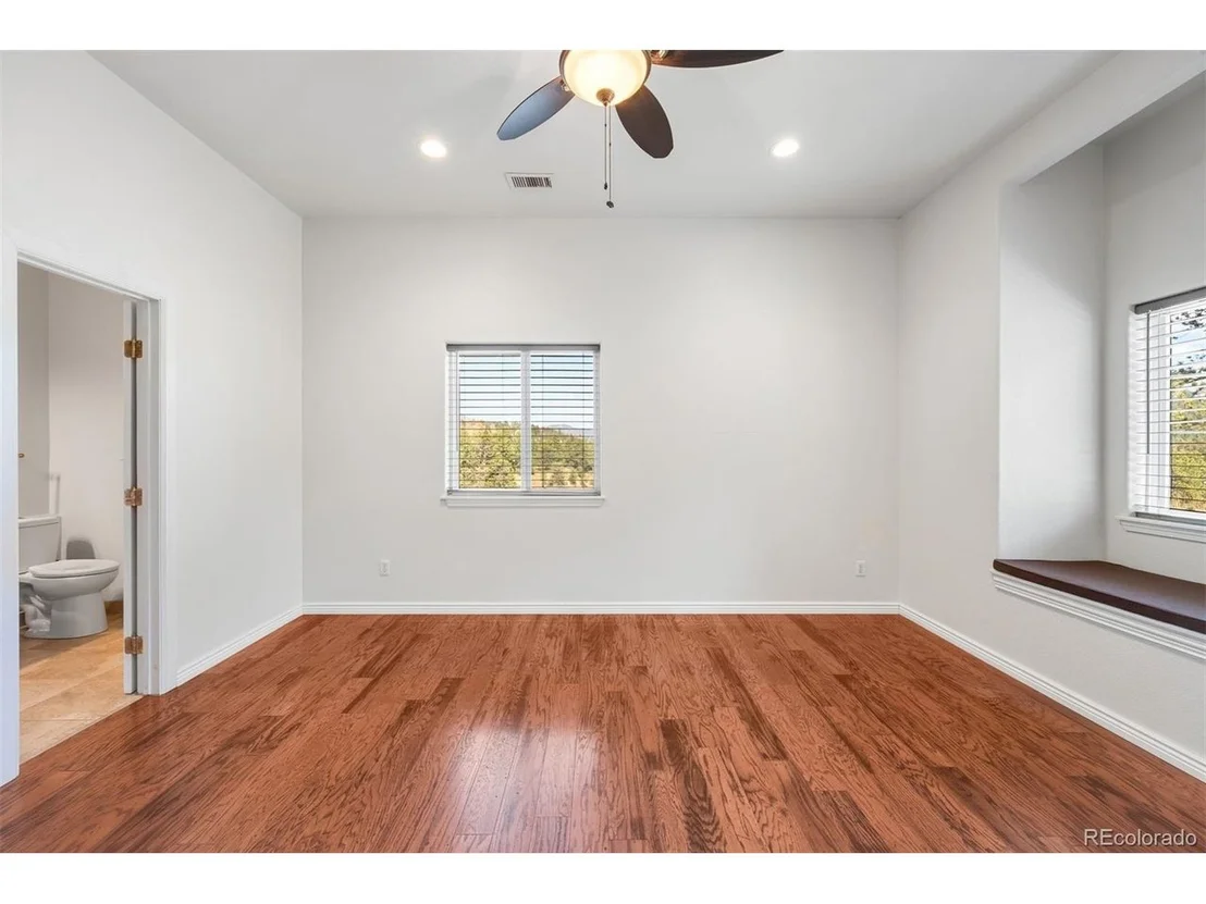 Photo of 494 Thunder Rd