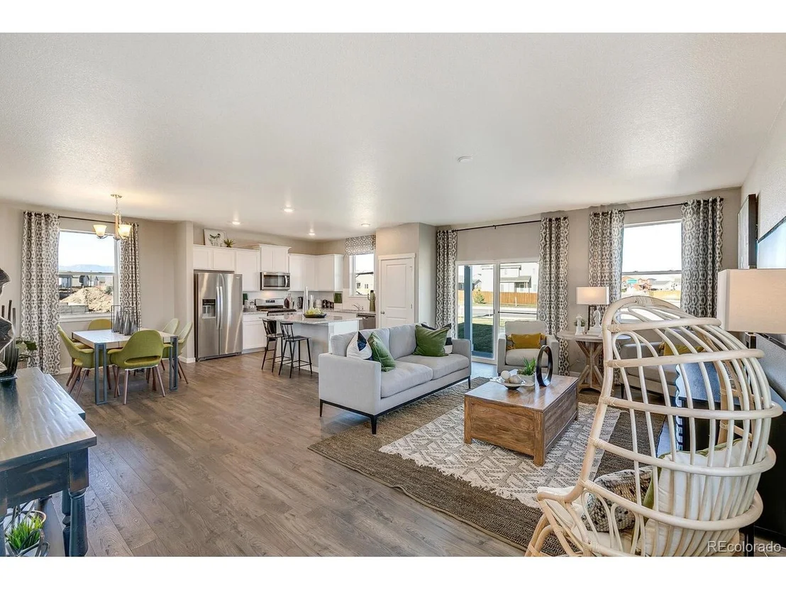 Photo of 709 Lake Emerson Rd