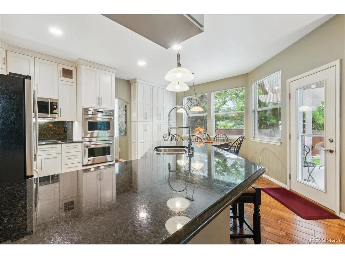 Photo of 1395 Foxtail Dr