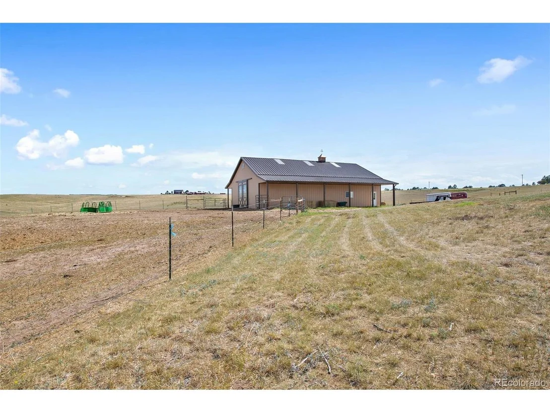 Photo of 2490 Pronghorn Cir