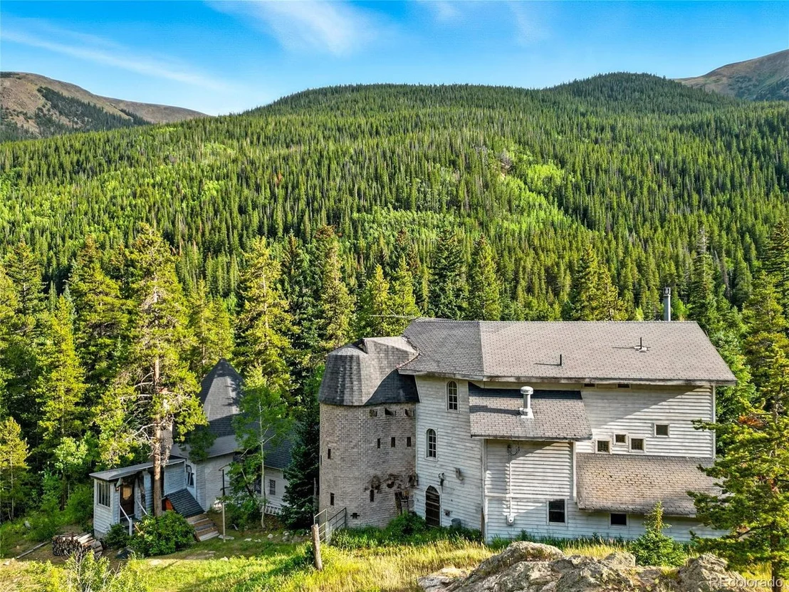 Photo of 1493 Silver Valley Rd