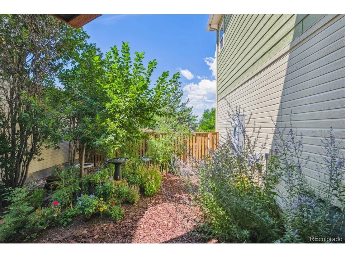 Photo of 3379 Cranston Cir