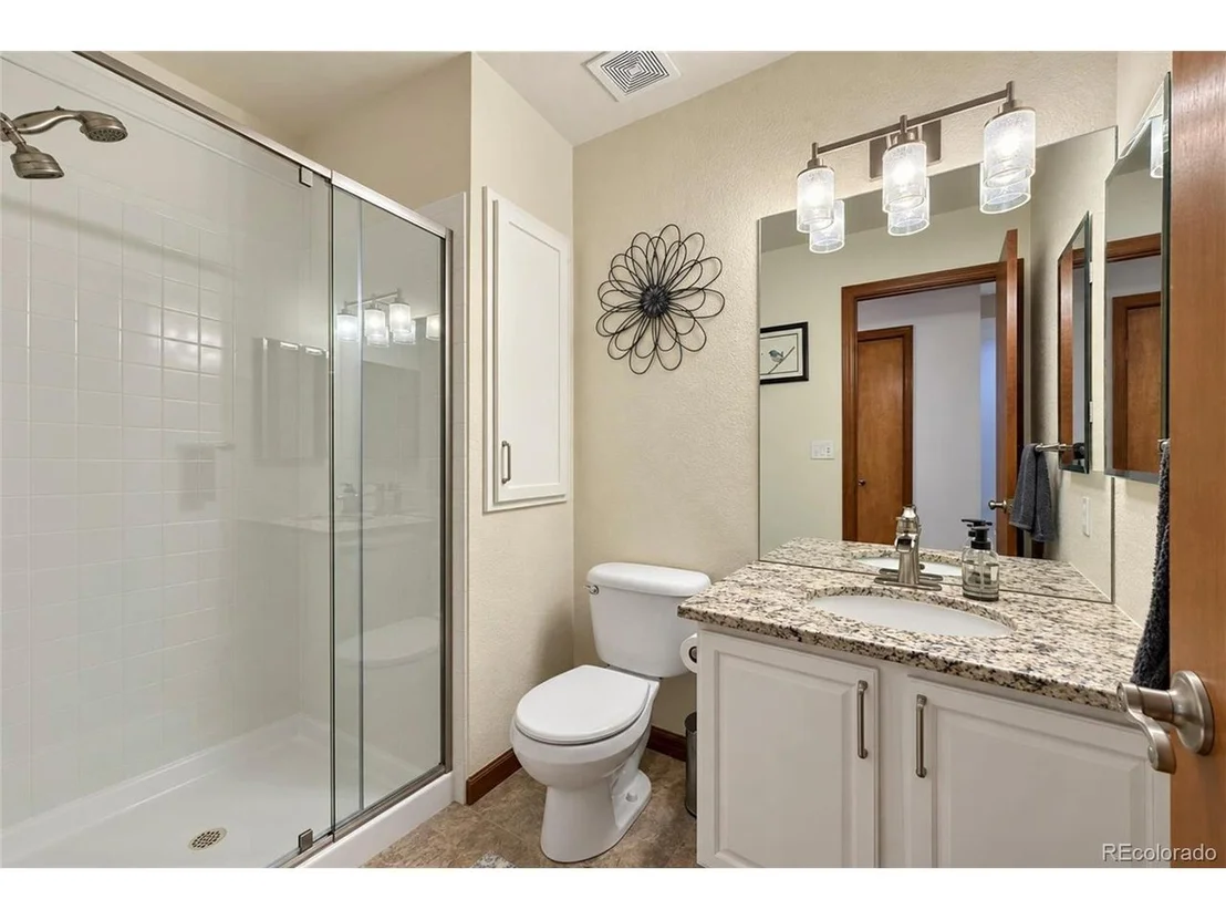 Photo of 2519 Eagleview Cir