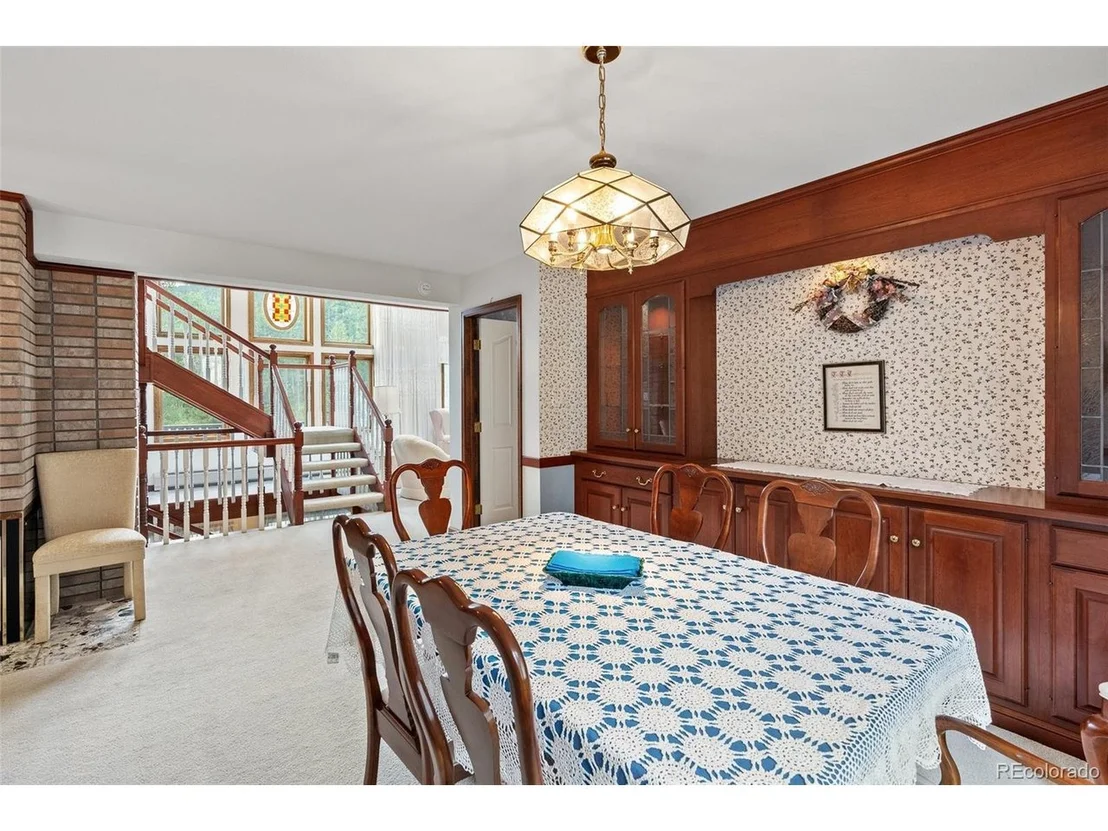 Photo of 1680 Crow Valley Rd