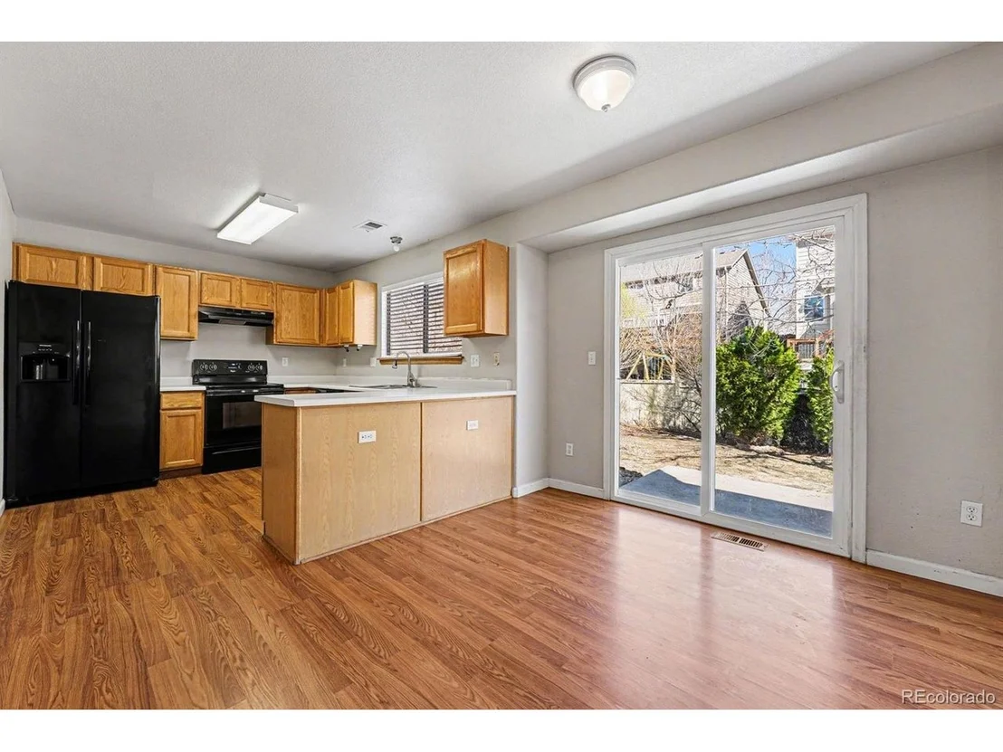 Photo of 5458 S Perth Way