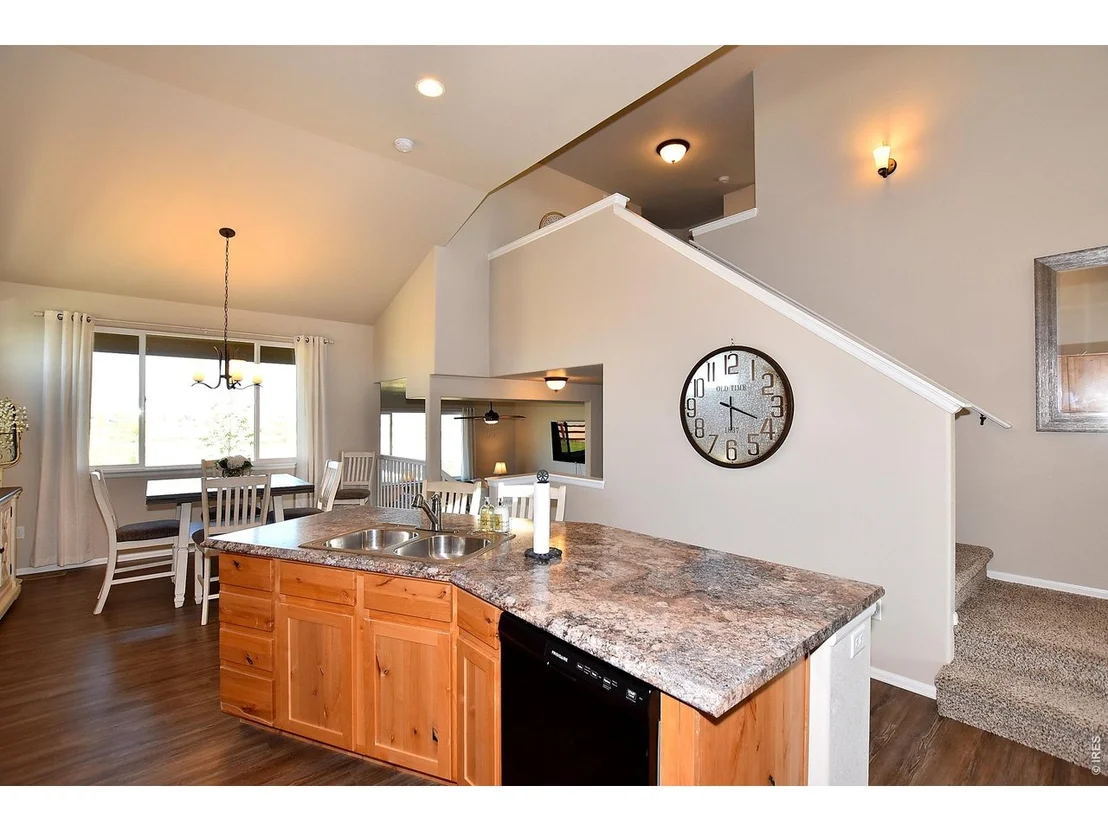 Photo of 2423 Juno Ln