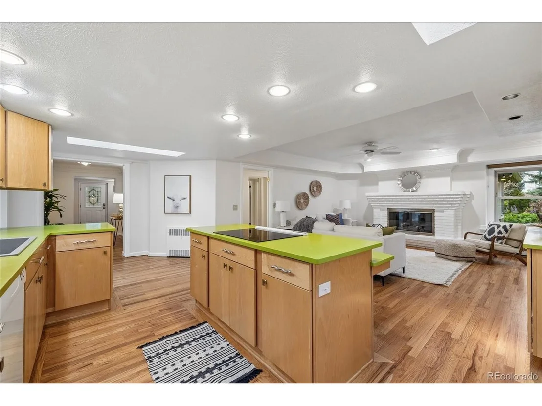 Photo of 4070 Field Dr