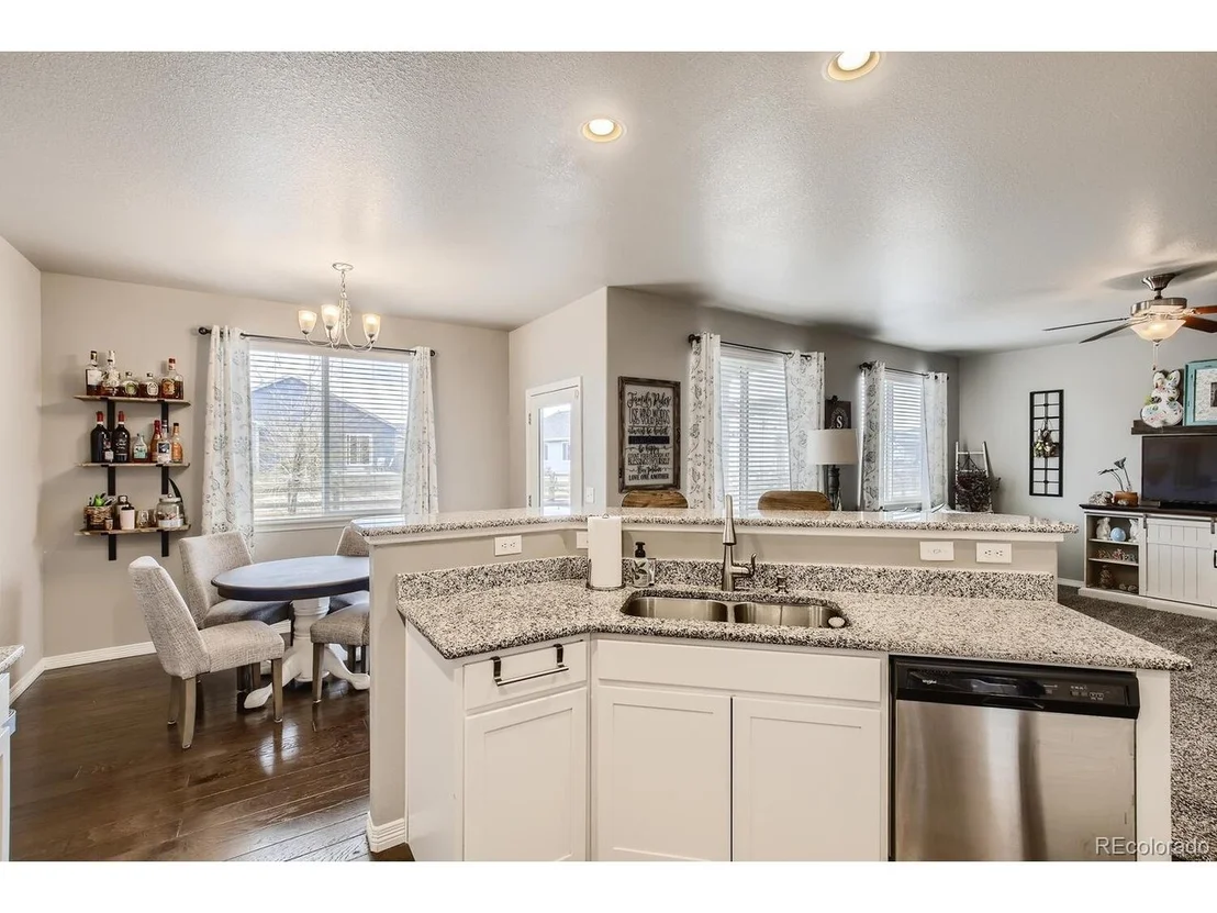 Photo of 514 Mount Rainier St