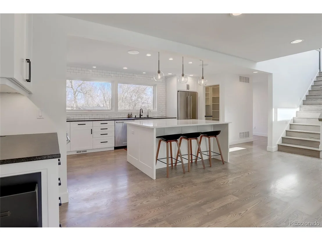 Photo of 956 Quince Ave
