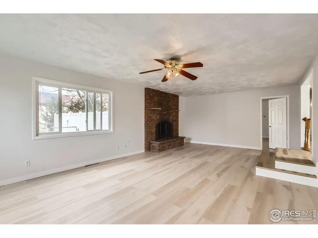 Photo of 214 2nd St