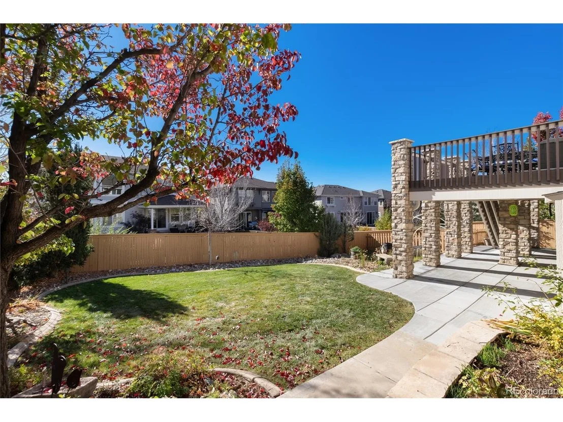 Photo of 10881 Glengate Cir
