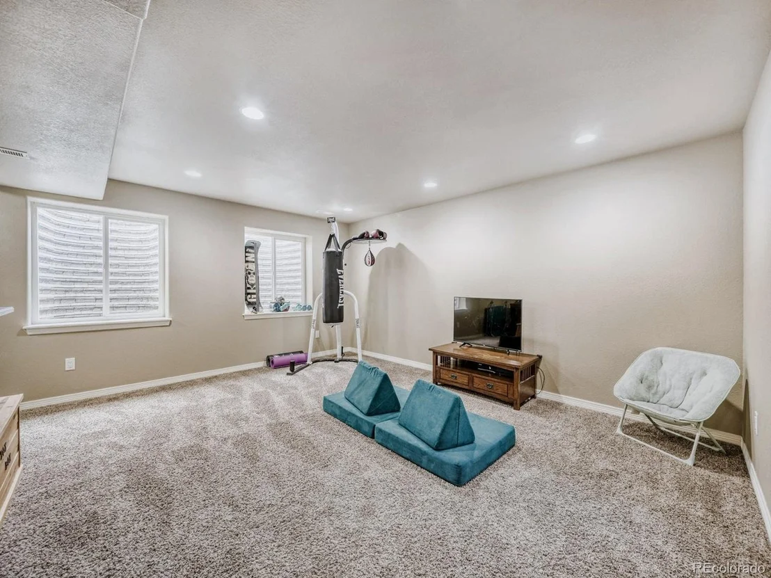 Photo of 503 Mount Rainier St