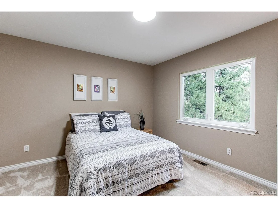 Photo of 5376 Pinyon Jay Rd