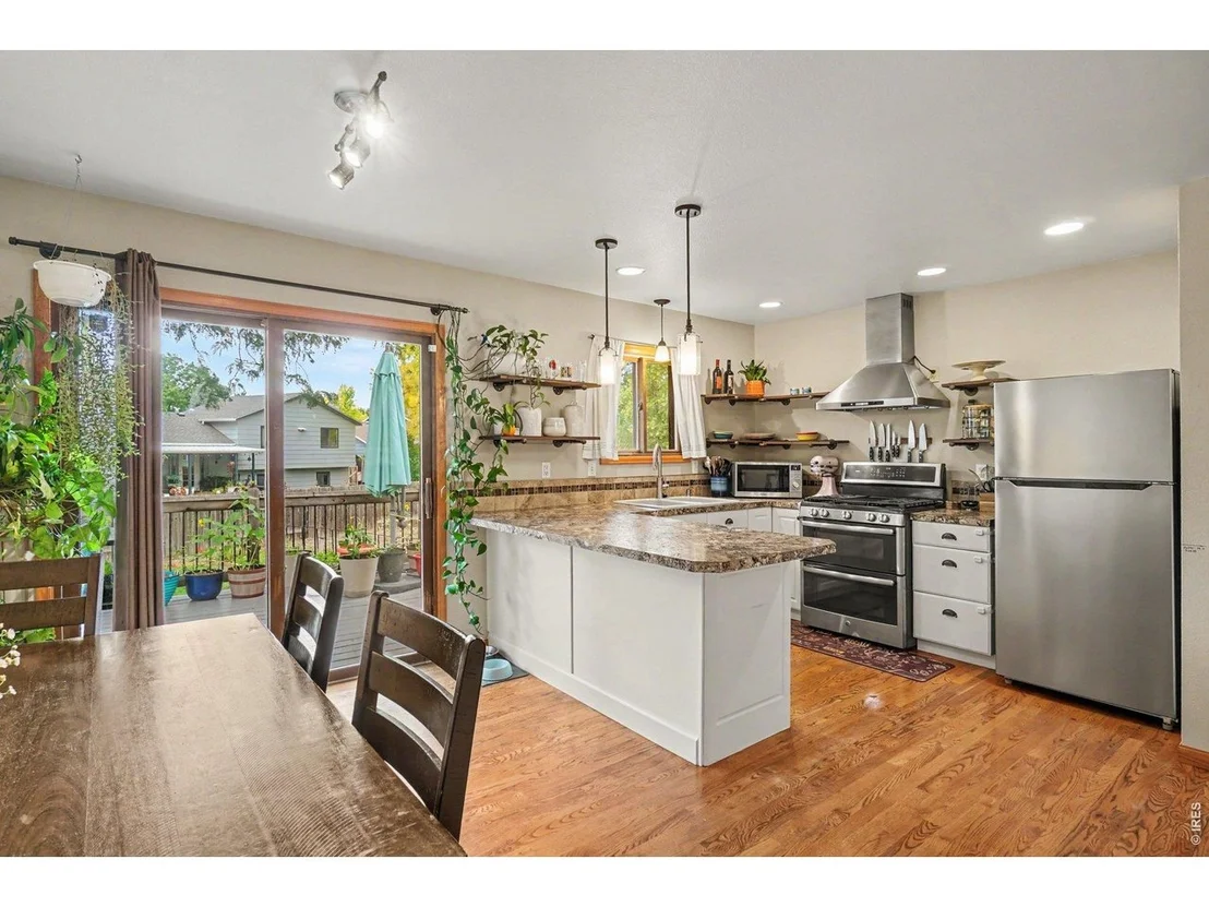 Photo of 3919 Logan Dr