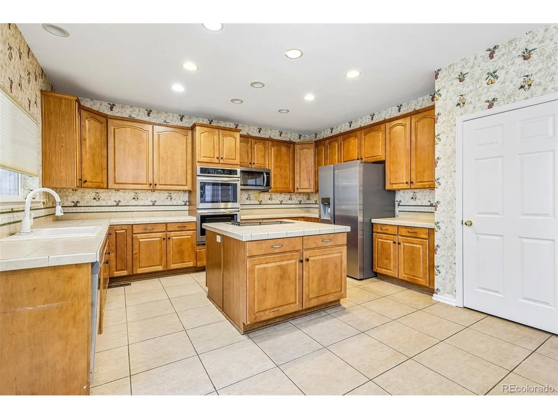 Photo of 5974 Sparrow Ave