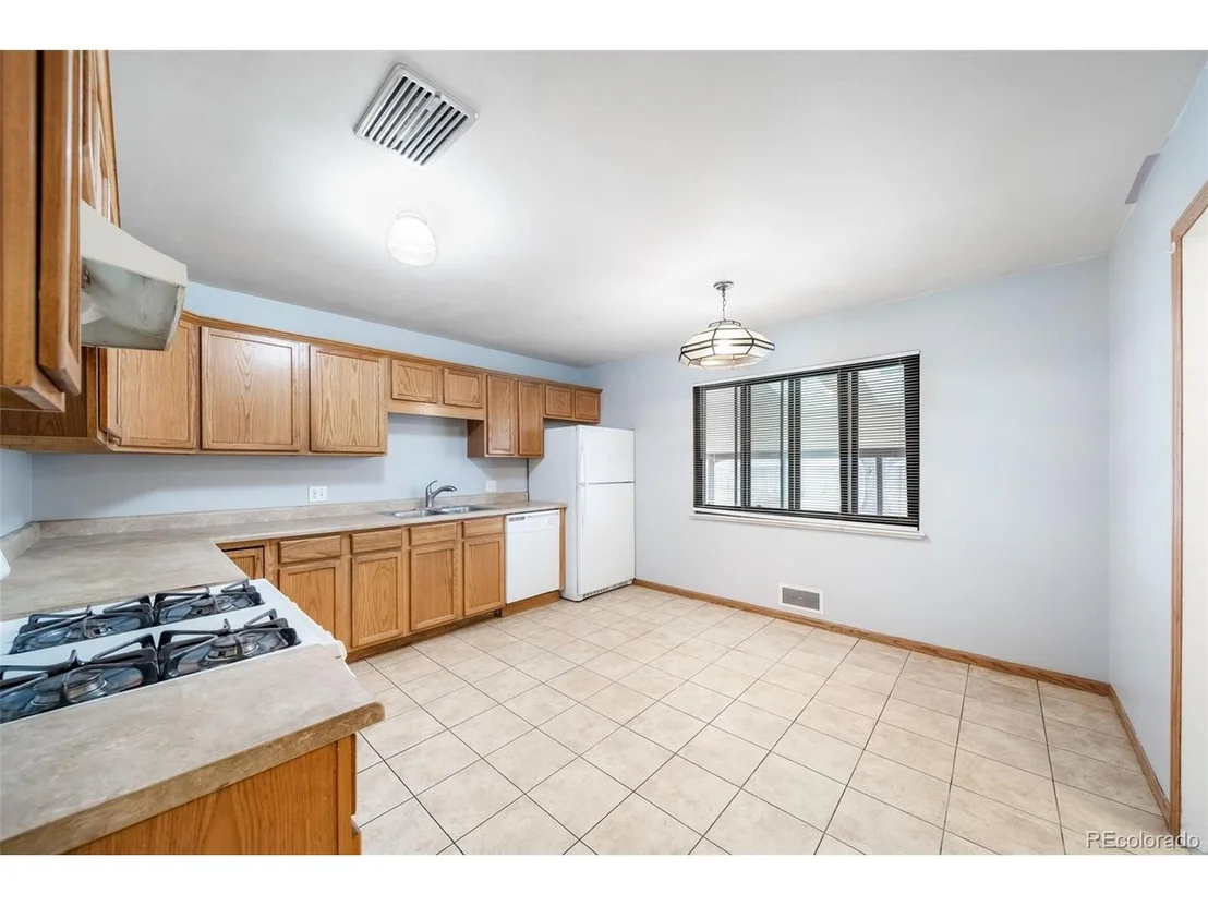 Photo of 2228 Newark St