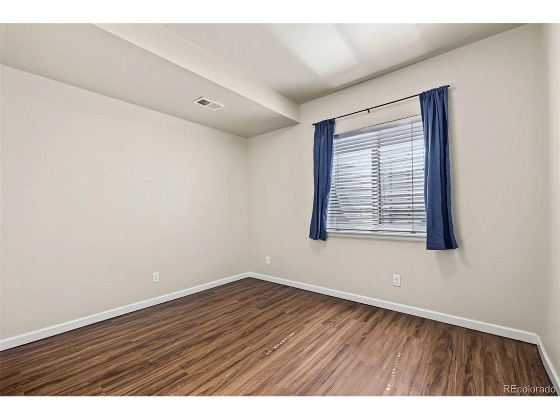 Photo of 313 Audubon Blvd