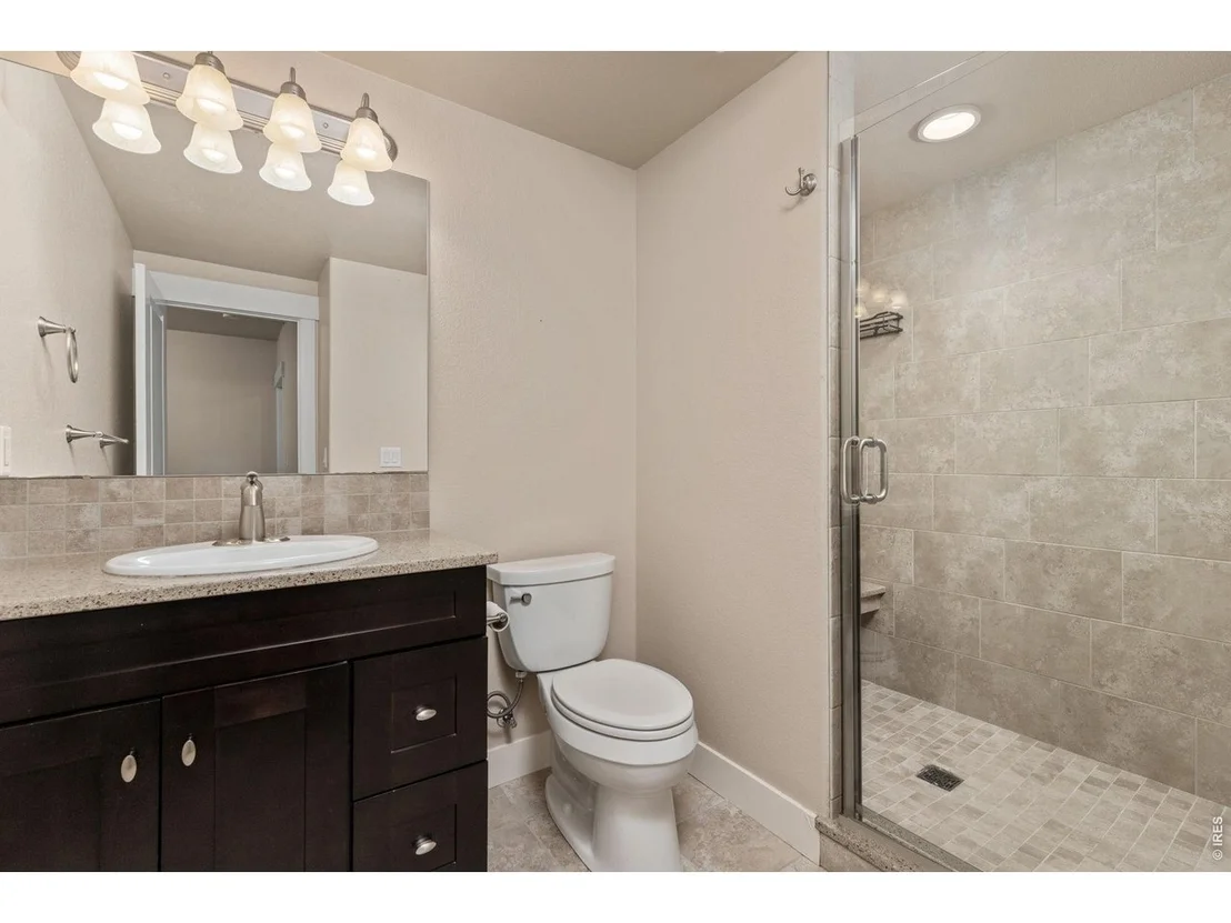 Photo of 102 Kitty Hawk Dr