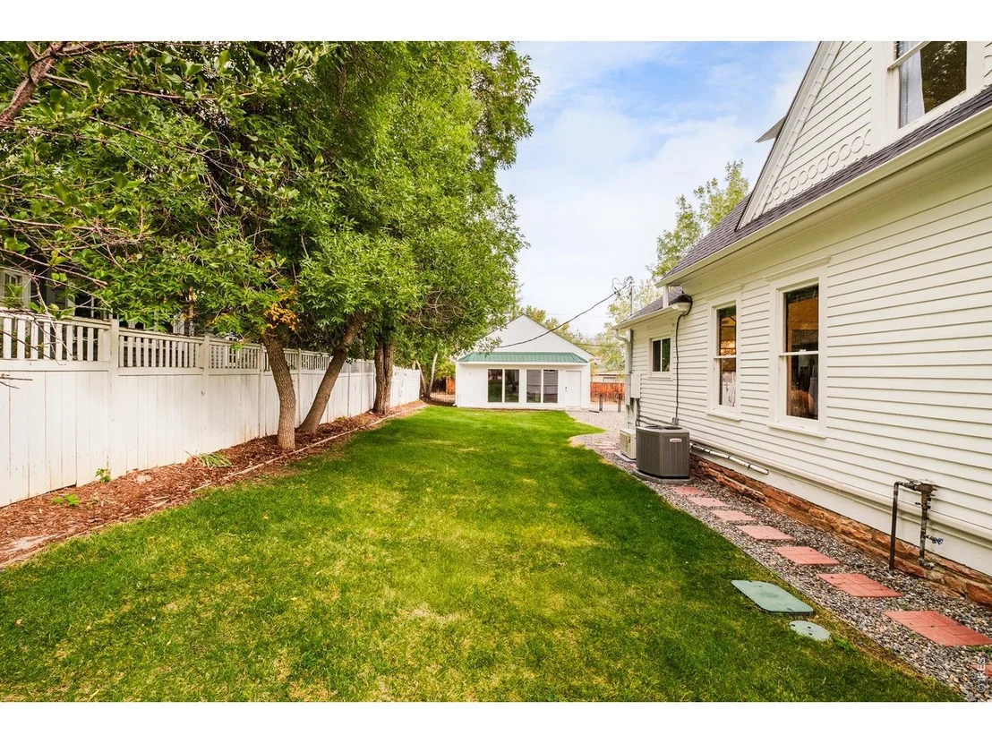 Photo of 541 Maxwell Ave