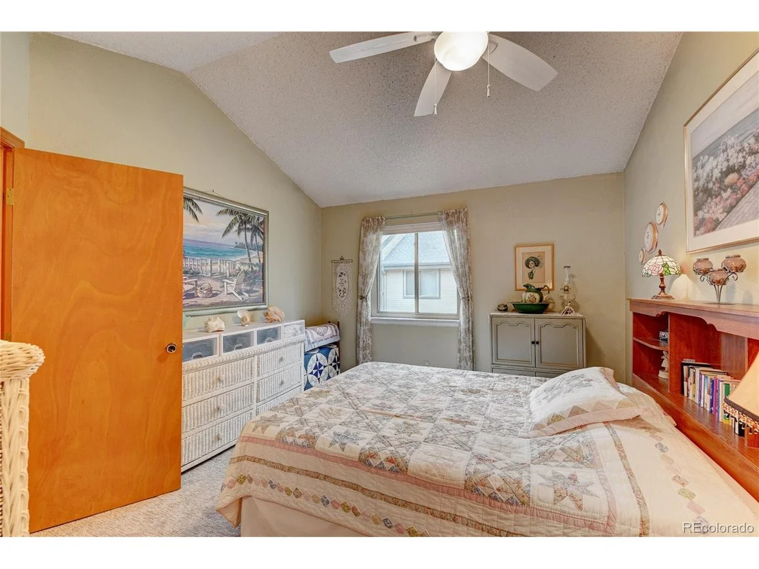 Photo of Unit E at 8774 Allison Dr
