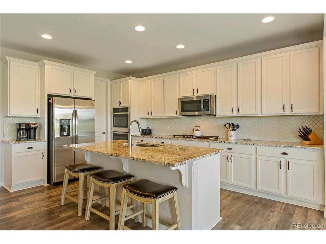 Photo of 947 White Leaf Cir
