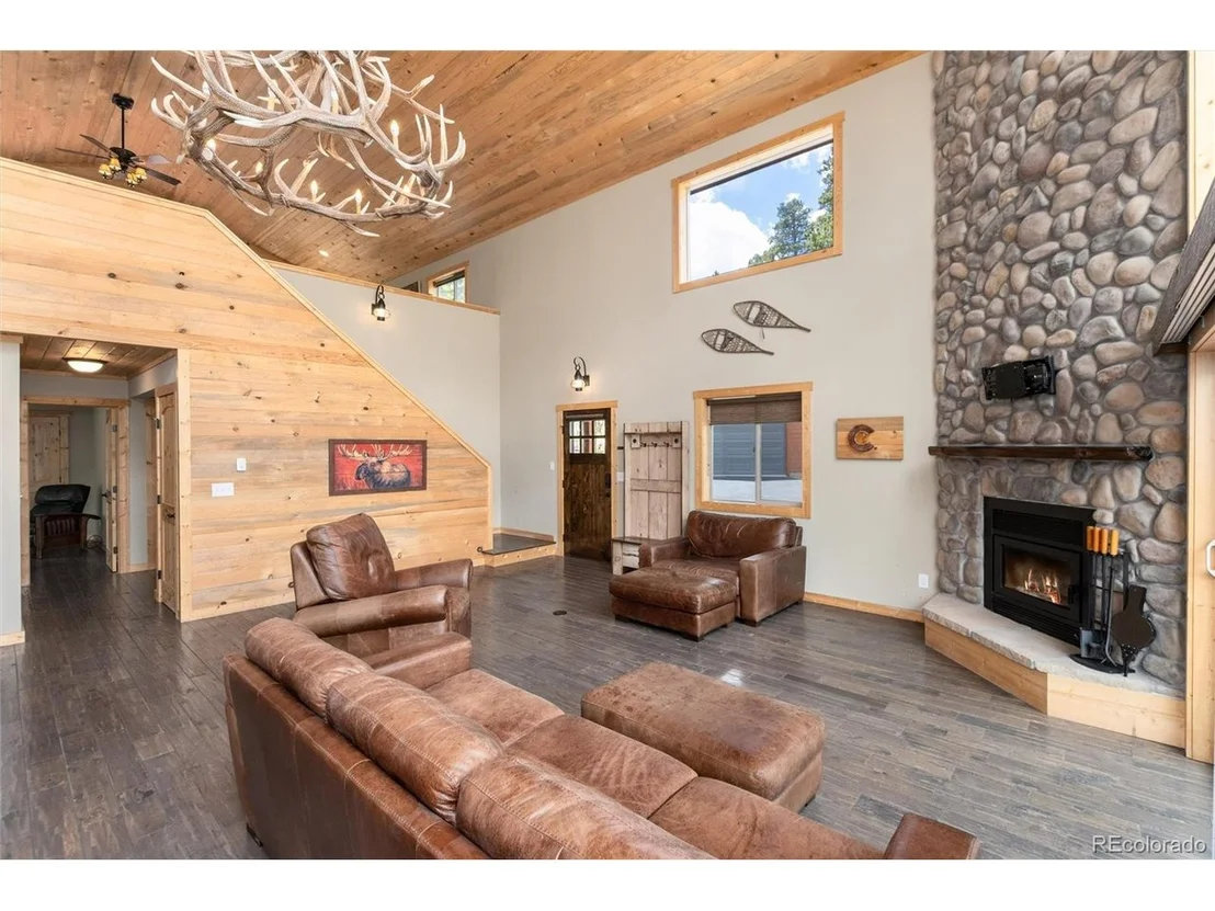 Photo of 36 Wild Rye Rd