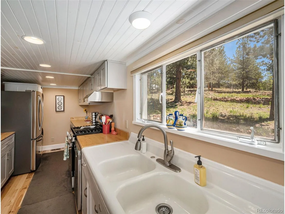 Photo of 11753 S Juniper Rd