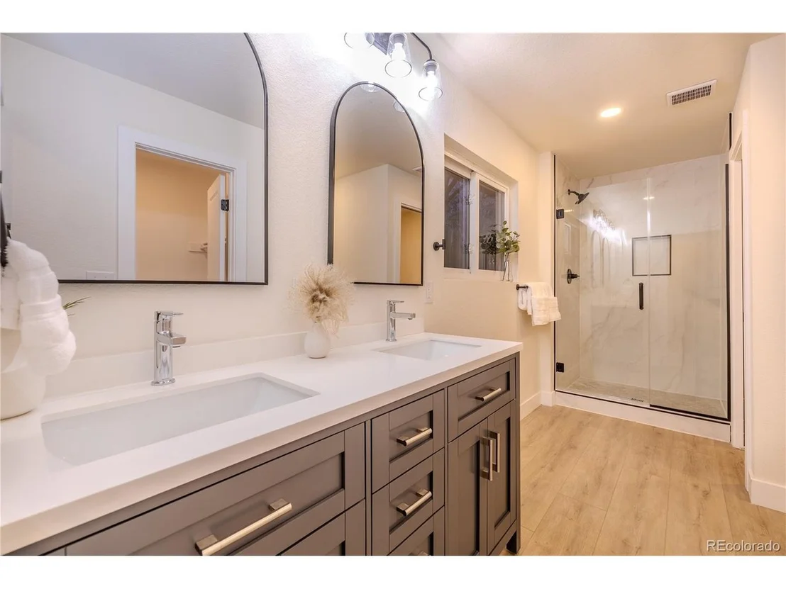 Photo of 901 Delphi Dr
