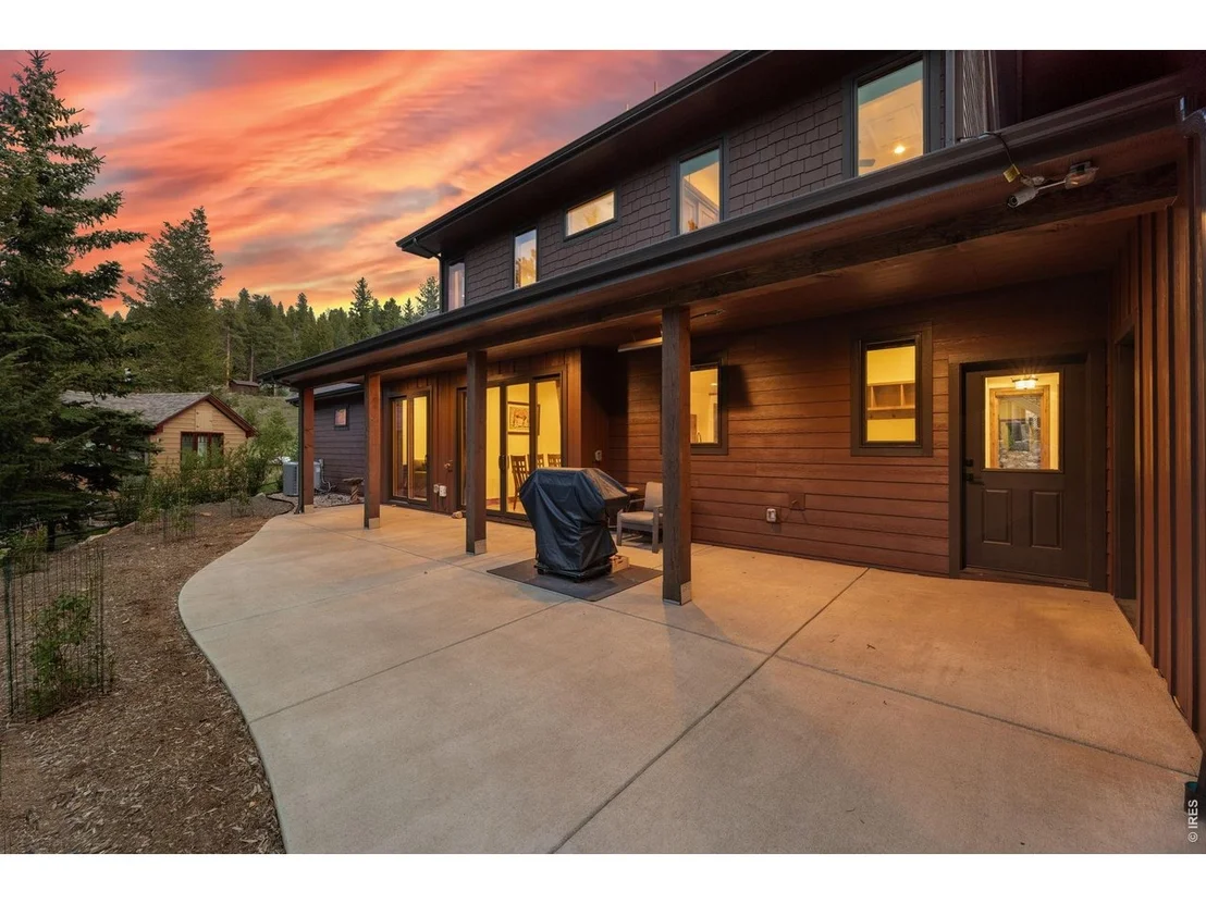 Photo of 2742 Ypsilon Cir
