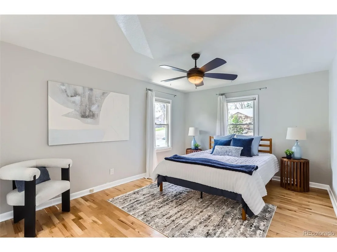 Photo of 734 Sumner St