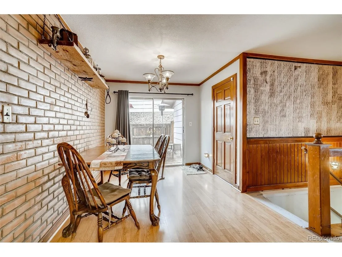 Photo of 5656 W 100th Pl