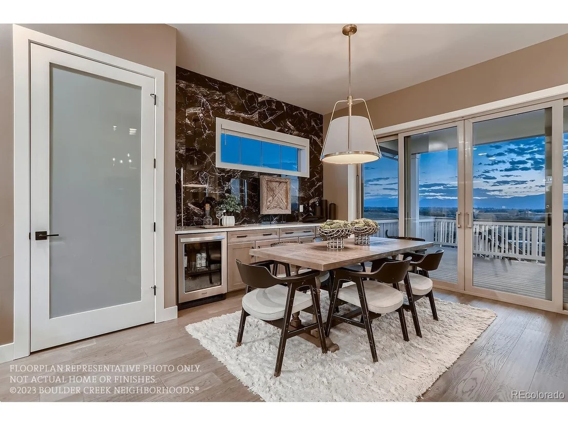 Photo of 727 Quarry Ct