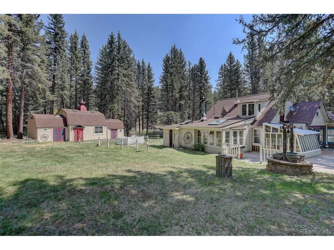 Photo of 28942 Shadow Mountain Dr