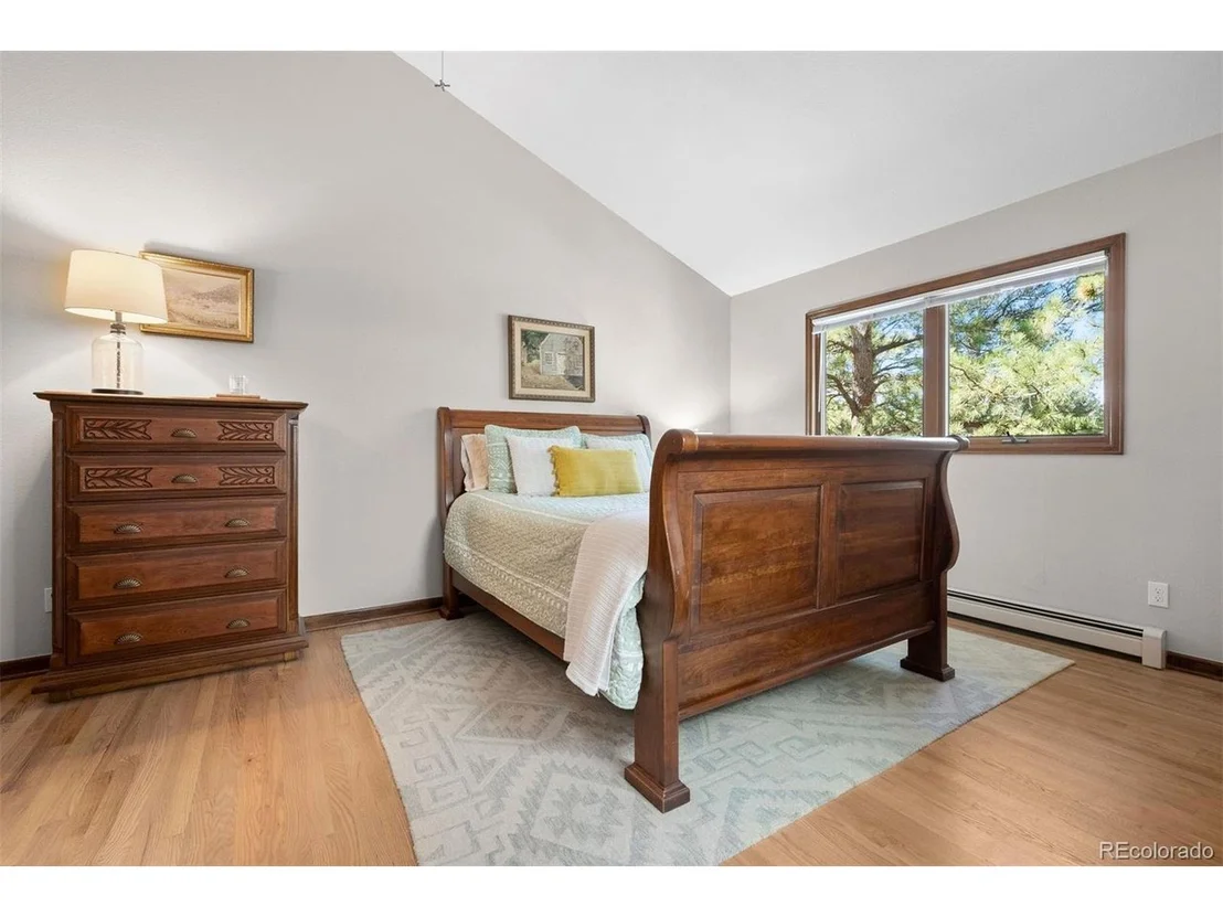 Photo of 2386 Daisy Ln