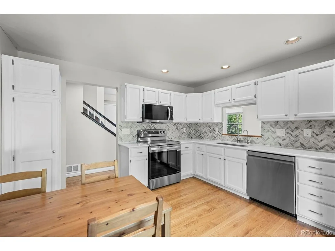 Photo of 4103 E 129th Cir