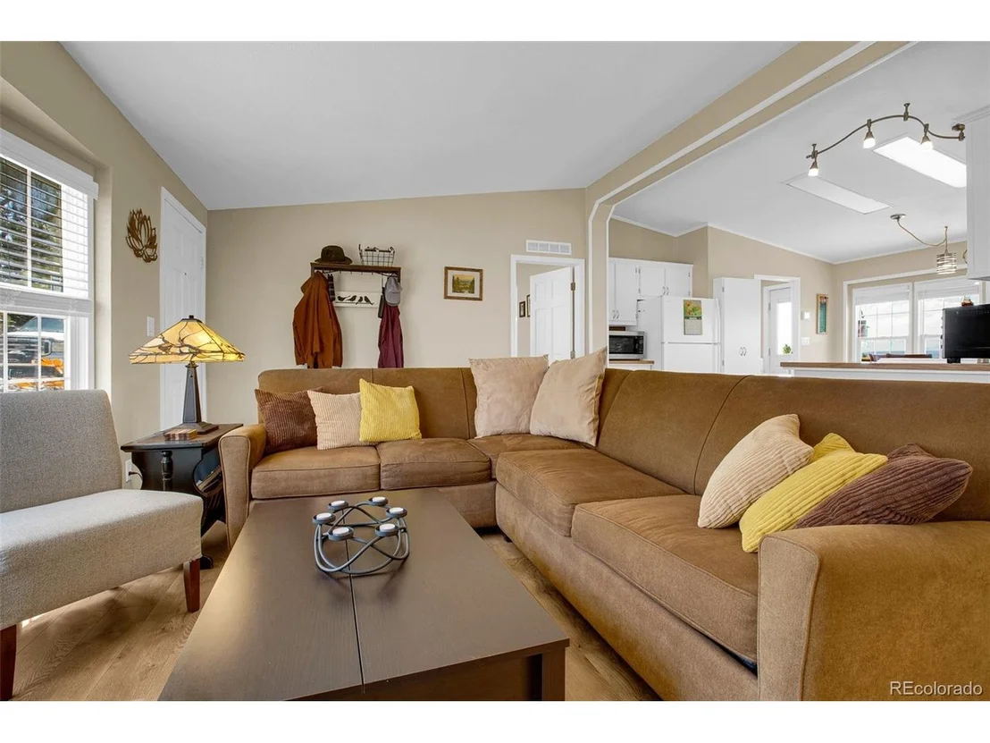 Photo of 803 Bonell Dr