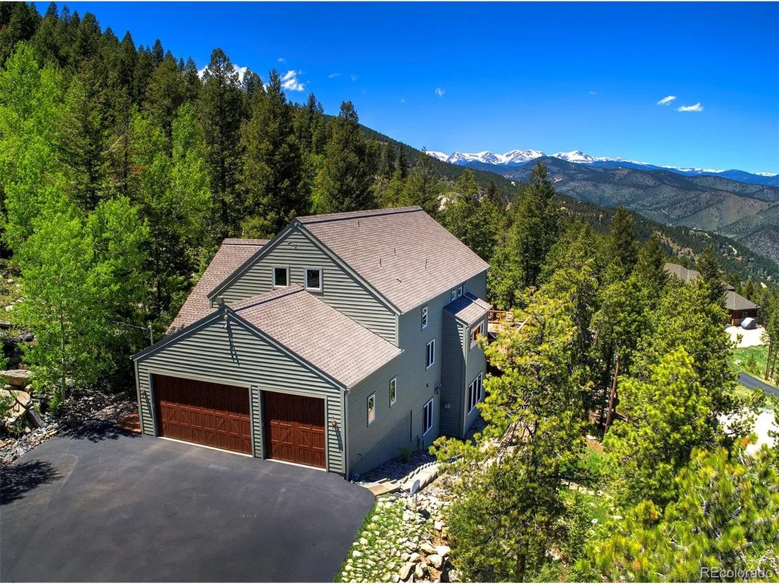 Photo of 776 Saddle Ridge Dr