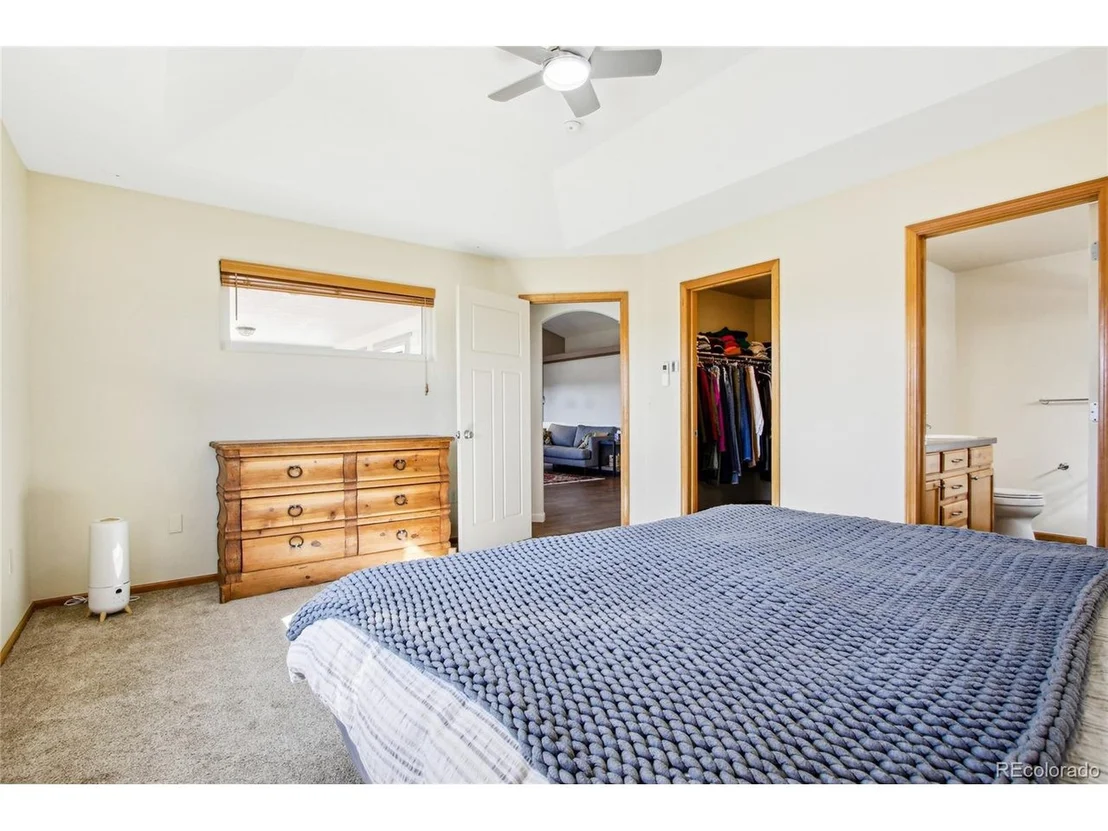 Photo of 2439 Maple Hill Dr