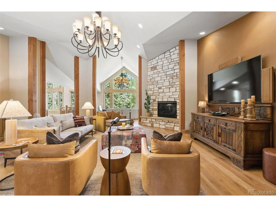 Photo of 33964 Deep Forest Rd