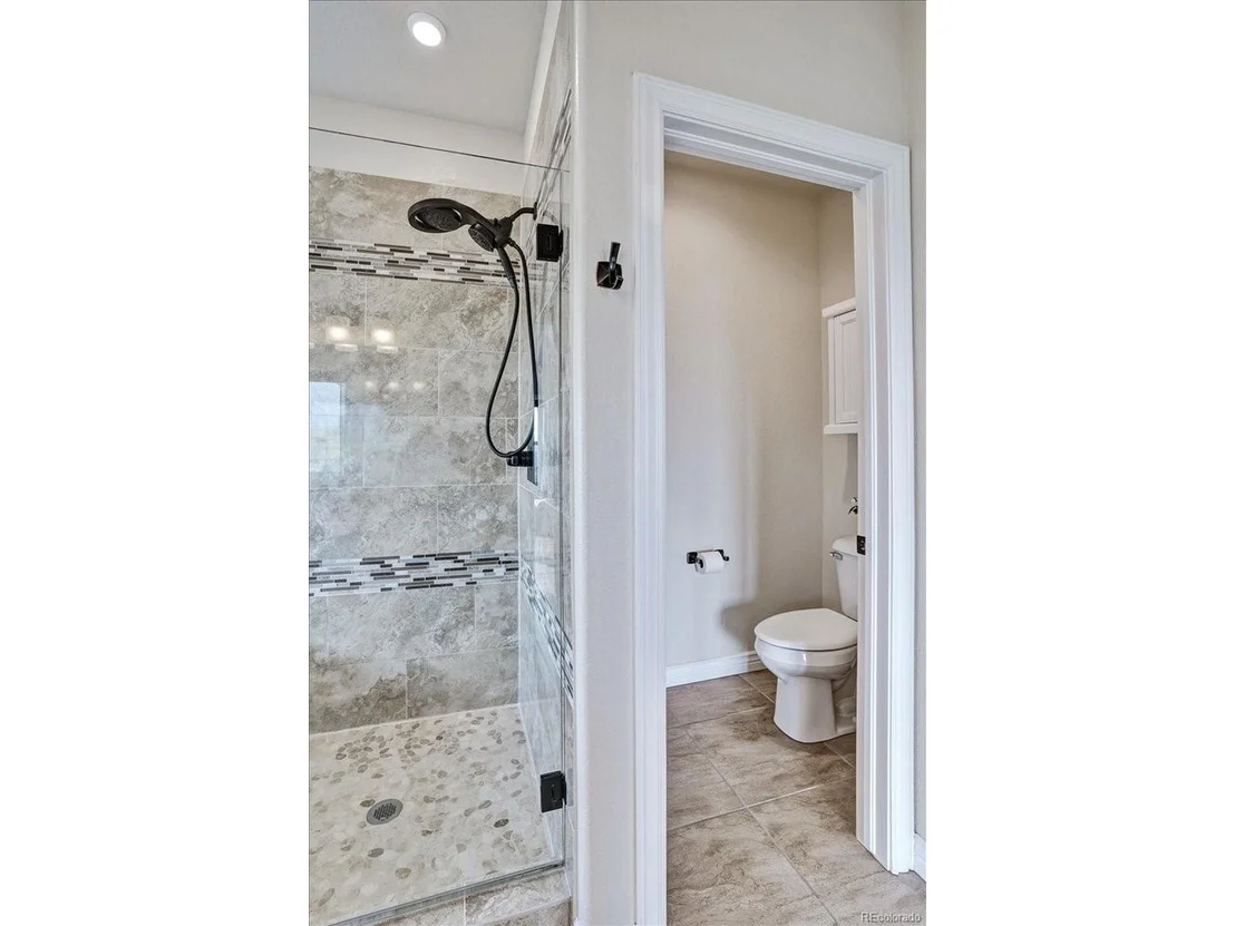 Photo of 13990 Long View Cir