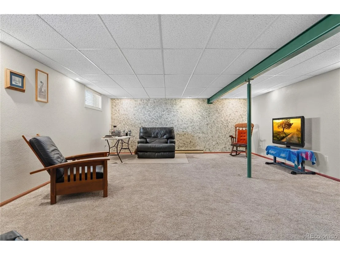 Photo of 886 Coronado Dr