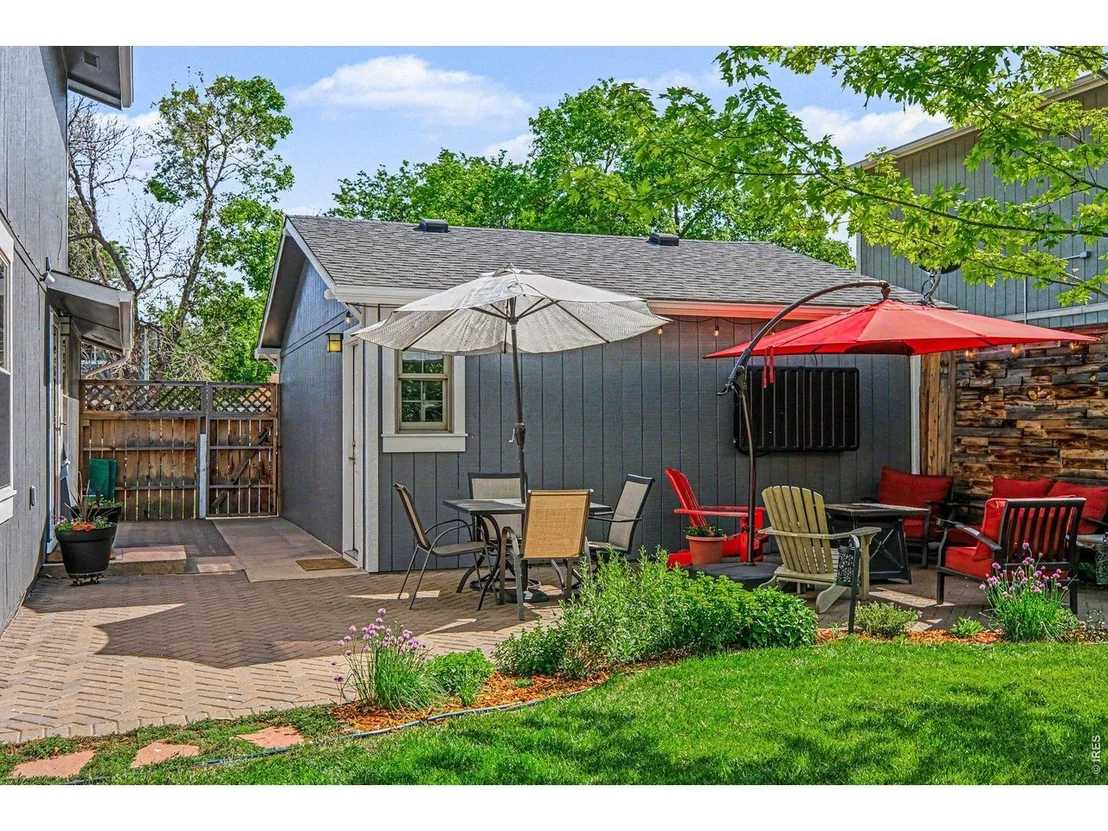 Photo of 1912 Devonshire Dr