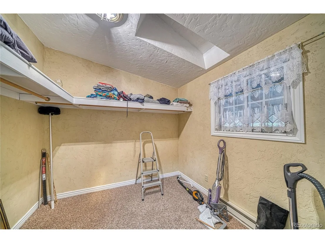 Photo of 2128 N Lodgepole Cir