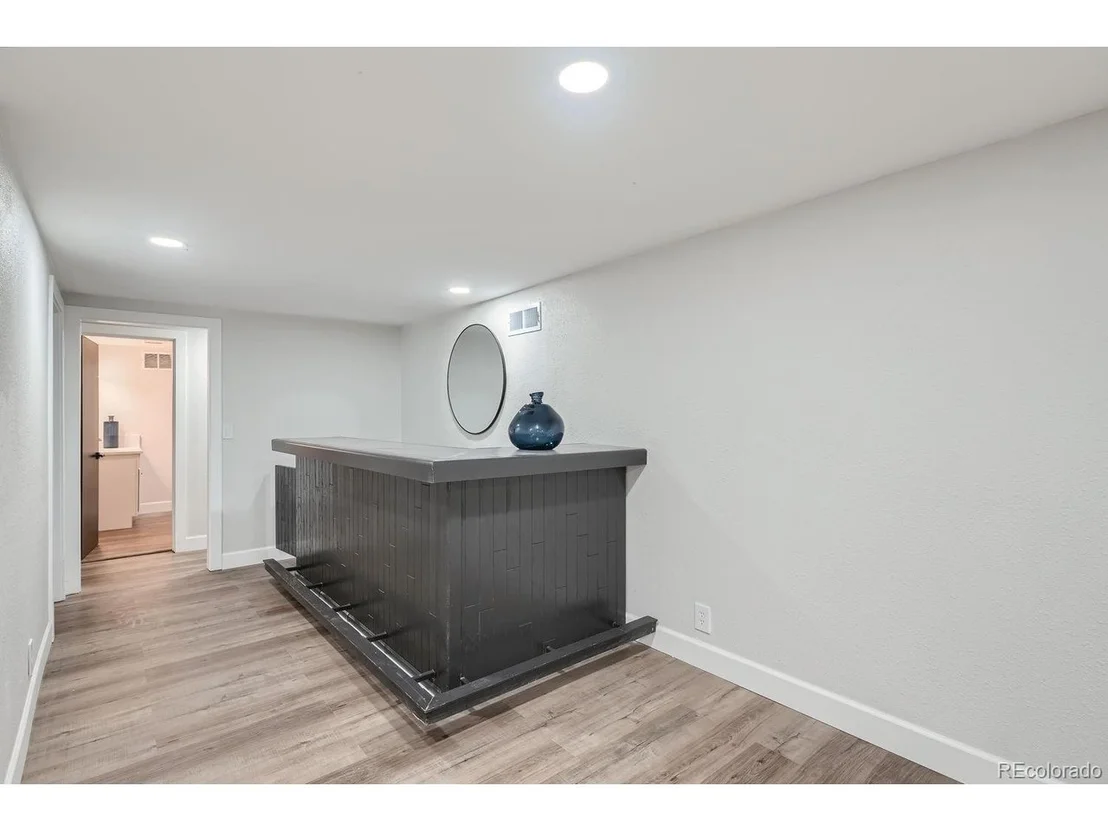 Photo of 2940 N Monaco Pkwy