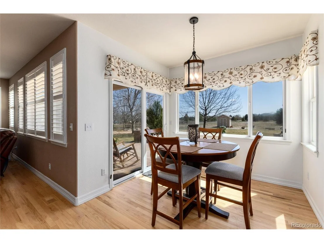 Photo of 4628 Meadowlark Dr