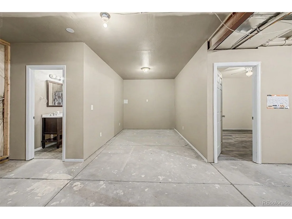 Photo of 1080 Viewridge Rd