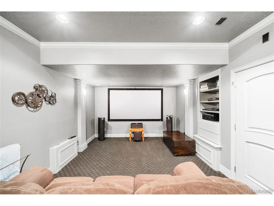 Photo of 533 Whitney Bay